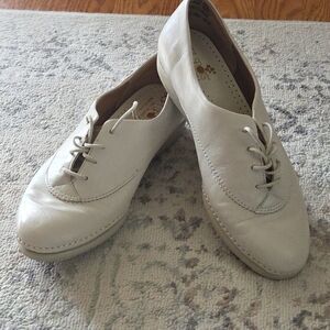 Soft Spots Shoes Oxfords Beige Size 8W Women's